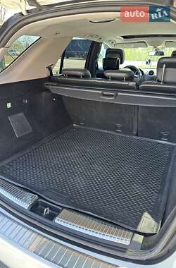 Позашляховик / Кросовер Mercedes-Benz M-Class 2009 в 
