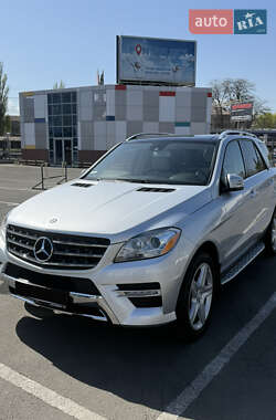 Mercedes-Benz M-Class 2013 Mercedes-Benz M-Class 2013
