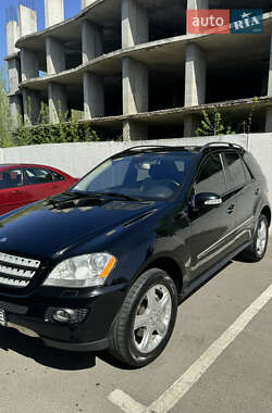 Внедорожник / Кроссовер Mercedes-Benz M-Class 2008 в 