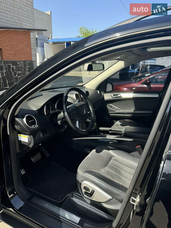 Внедорожник / Кроссовер Mercedes-Benz M-Class 2008 в Киеве