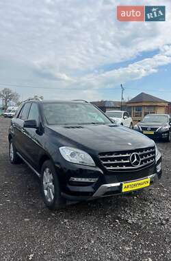Внедорожник / Кроссовер Mercedes-Benz M-Class 2012 в Ужгороде