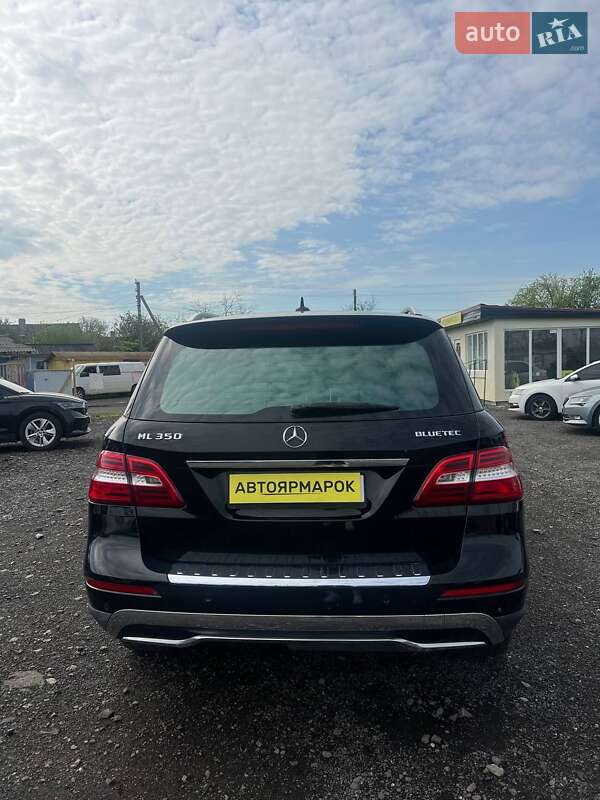 Внедорожник / Кроссовер Mercedes-Benz M-Class 2012 в Ужгороде