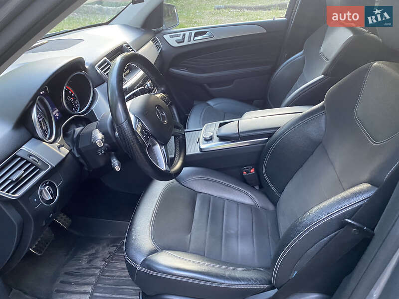 Внедорожник / Кроссовер Mercedes-Benz M-Class 2013 в Мукачево