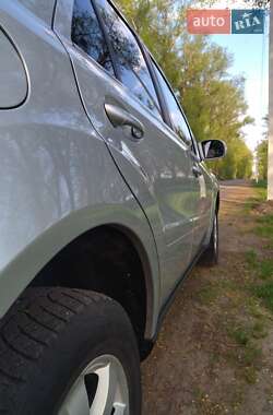 Внедорожник / Кроссовер Mercedes-Benz M-Class 2006 в 