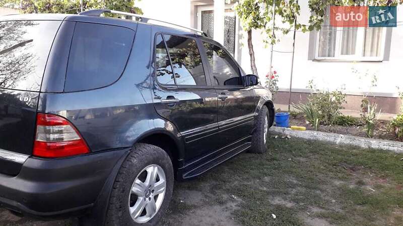 Внедорожник / Кроссовер Mercedes-Benz M-Class 2005 в Снятине
