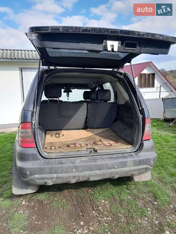 Внедорожник / Кроссовер Mercedes-Benz M-Class 2005 в Снятине