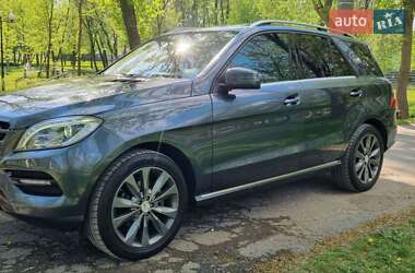Внедорожник / Кроссовер Mercedes-Benz M-Class 2013 в 