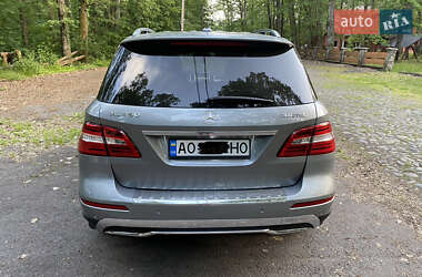 Внедорожник / Кроссовер Mercedes-Benz M-Class 2013 в 
