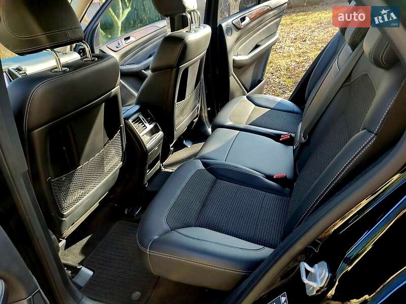 Внедорожник / Кроссовер Mercedes-Benz M-Class 2011 в Сахновщине