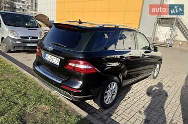 Внедорожник / Кроссовер Mercedes-Benz M-Class 2014 в 