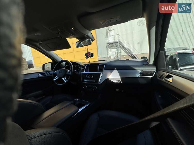 Позашляховик / Кросовер Mercedes-Benz M-Class 2014 в Львові