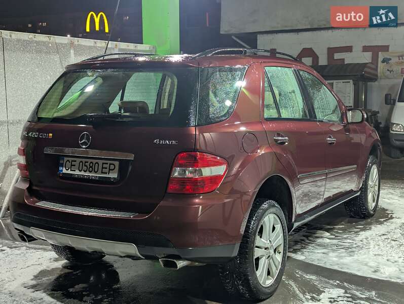 Позашляховик / Кросовер Mercedes-Benz M-Class 2008 в Чернівцях