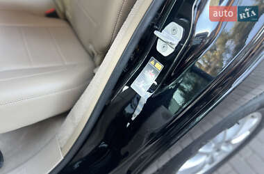 Внедорожник / Кроссовер Mercedes-Benz M-Class 2012 в 