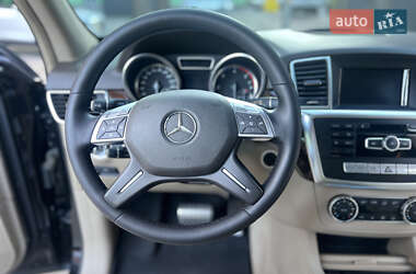 Внедорожник / Кроссовер Mercedes-Benz M-Class 2012 в 