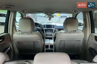 Внедорожник / Кроссовер Mercedes-Benz M-Class 2012 в 