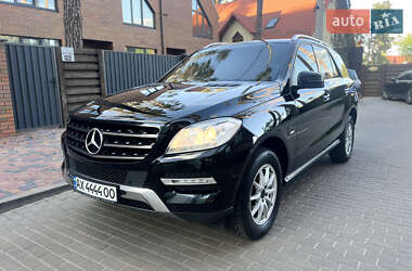 Внедорожник / Кроссовер Mercedes-Benz M-Class 2012 в Киеве