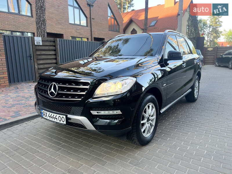 Mercedes-Benz M-Class 2012