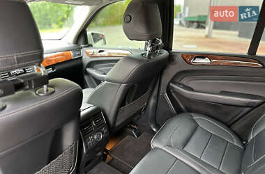 Внедорожник / Кроссовер Mercedes-Benz M-Class 2013 в 