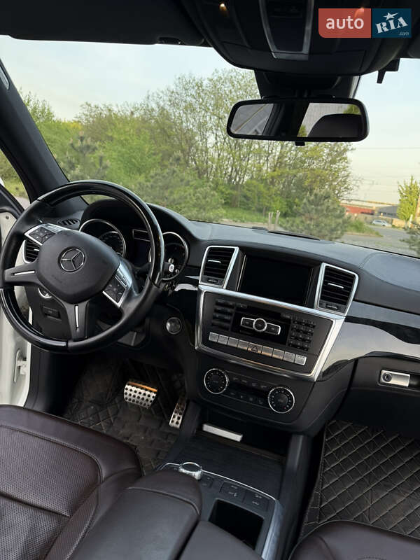 Внедорожник / Кроссовер Mercedes-Benz M-Class 2013 в Днепре