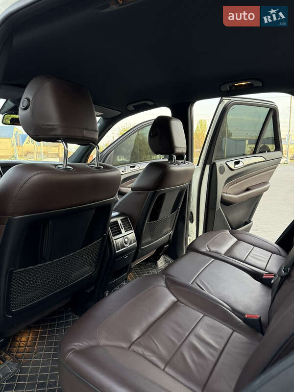 Внедорожник / Кроссовер Mercedes-Benz M-Class 2013 в Днепре