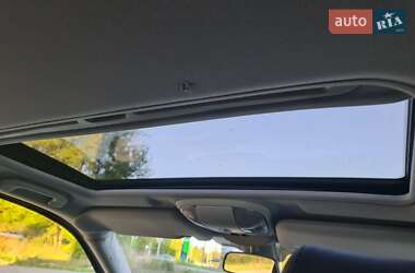 Позашляховик / Кросовер Mercedes-Benz M-Class 2004 в 