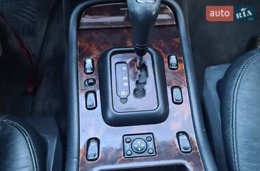 Позашляховик / Кросовер Mercedes-Benz M-Class 2004 в 