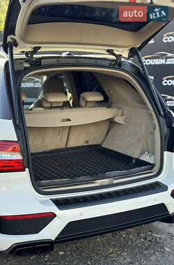 Внедорожник / Кроссовер Mercedes-Benz M-Class 2012 в 