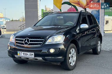 Внедорожник / Кроссовер Mercedes-Benz M-Class 2006 в Киеве
