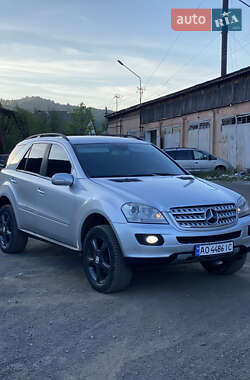 Mercedes-Benz M-Class 2007 Mercedes-Benz M-Class 2007