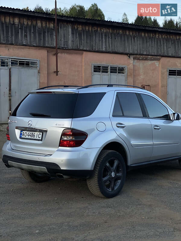 Позашляховик / Кросовер Mercedes-Benz M-Class 2007 в Міжгір'ї