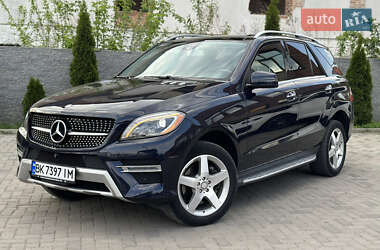 Позашляховик / Кросовер Mercedes-Benz M-Class 2014 в Рівному