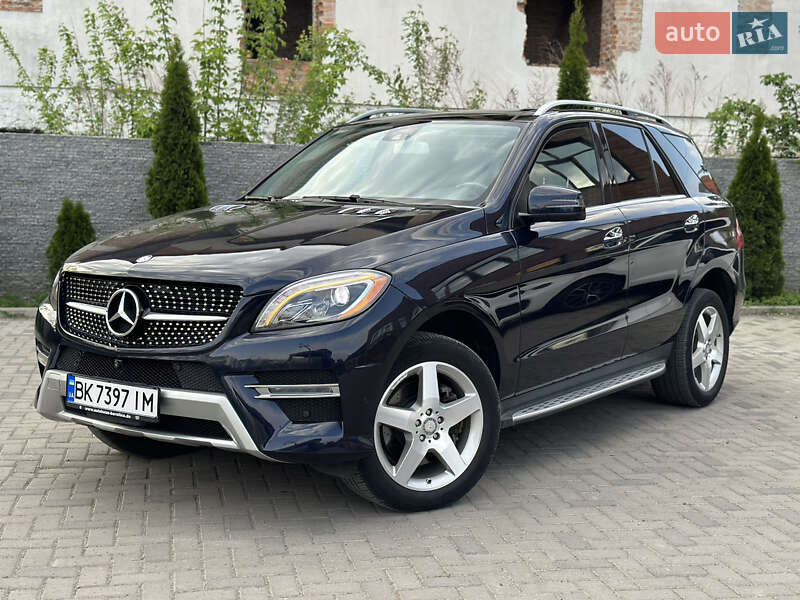 Внедорожник / Кроссовер Mercedes-Benz M-Class 2014 в Ровно