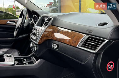 Внедорожник / Кроссовер Mercedes-Benz M-Class 2011 в 