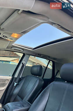 Внедорожник / Кроссовер Mercedes-Benz M-Class 2002 в 