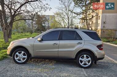 Внедорожник / Кроссовер Mercedes-Benz M-Class 2008 в 