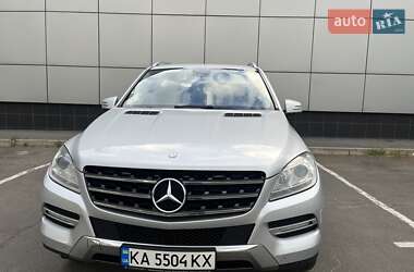Внедорожник / Кроссовер Mercedes-Benz M-Class 2013 в Киеве