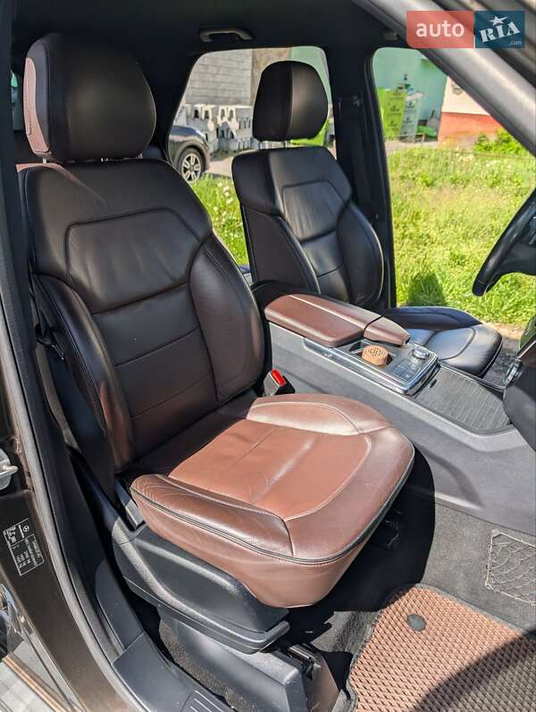Позашляховик / Кросовер Mercedes-Benz M-Class 2013 в Сваляві