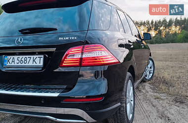 Внедорожник / Кроссовер Mercedes-Benz M-Class 2013 в 