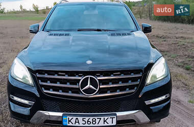 Внедорожник / Кроссовер Mercedes-Benz M-Class 2013 в 