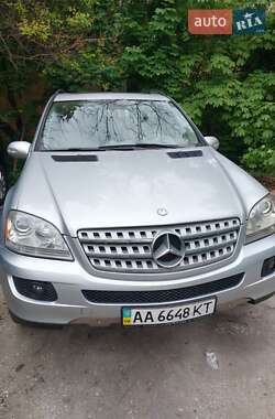 Внедорожник / Кроссовер Mercedes-Benz M-Class 2007 в Киеве