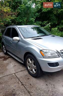 Внедорожник / Кроссовер Mercedes-Benz M-Class 2007 в 
