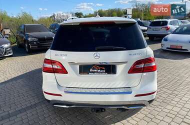 Внедорожник / Кроссовер Mercedes-Benz M-Class 2013 в 