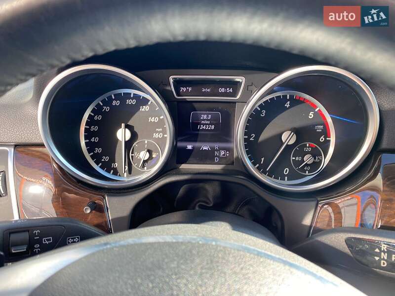 Позашляховик / Кросовер Mercedes-Benz M-Class 2013 в Львові