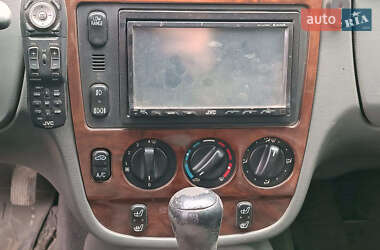 Позашляховик / Кросовер Mercedes-Benz M-Class 1999 в 