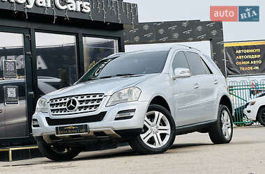 Mercedes-Benz M-Class 2011 Mercedes-Benz M-Class 2011