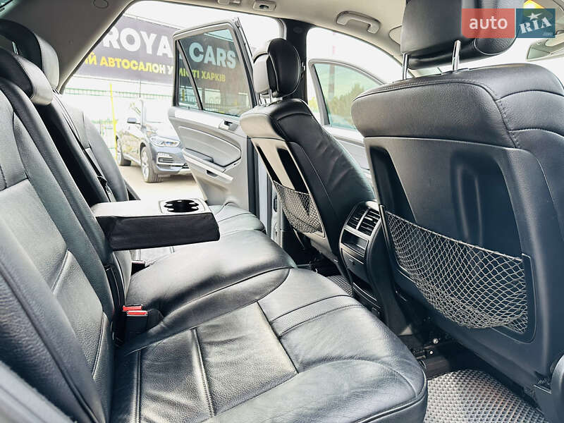 Внедорожник / Кроссовер Mercedes-Benz M-Class 2011 в Харькове
