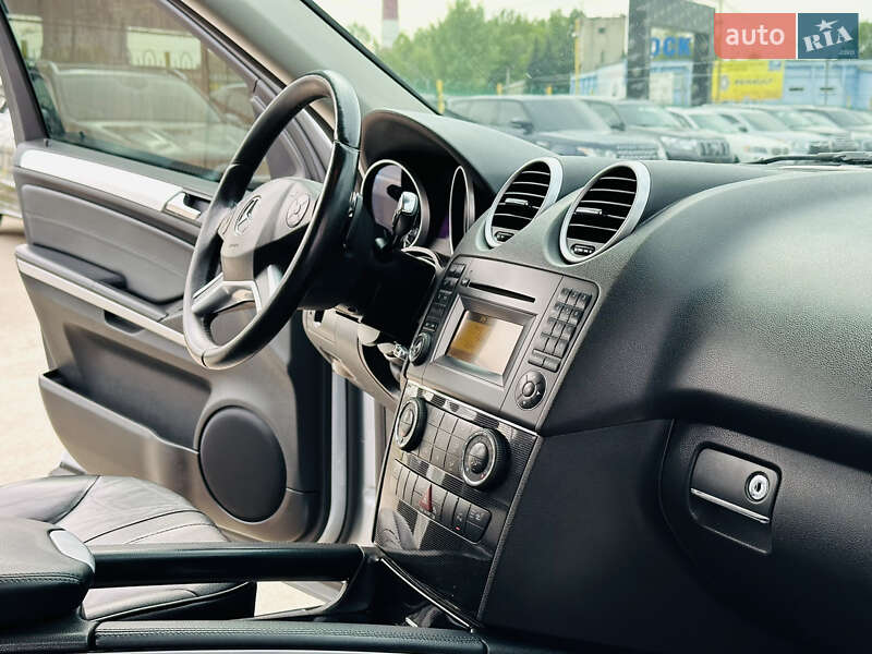 Внедорожник / Кроссовер Mercedes-Benz M-Class 2011 в Харькове