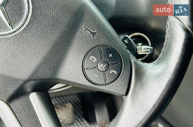 Позашляховик / Кросовер Mercedes-Benz M-Class 2011 в 