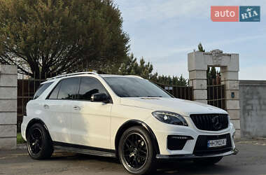 Внедорожник / Кроссовер Mercedes-Benz M-Class 2013 в Одессе
