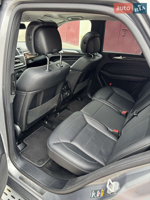 Внедорожник / Кроссовер Mercedes-Benz M-Class 2013 в Каменец-Подольском